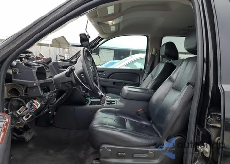 2011 Chevrolet Tahoe из США, поврежденный, VIN 1GNSCBE05BR105336